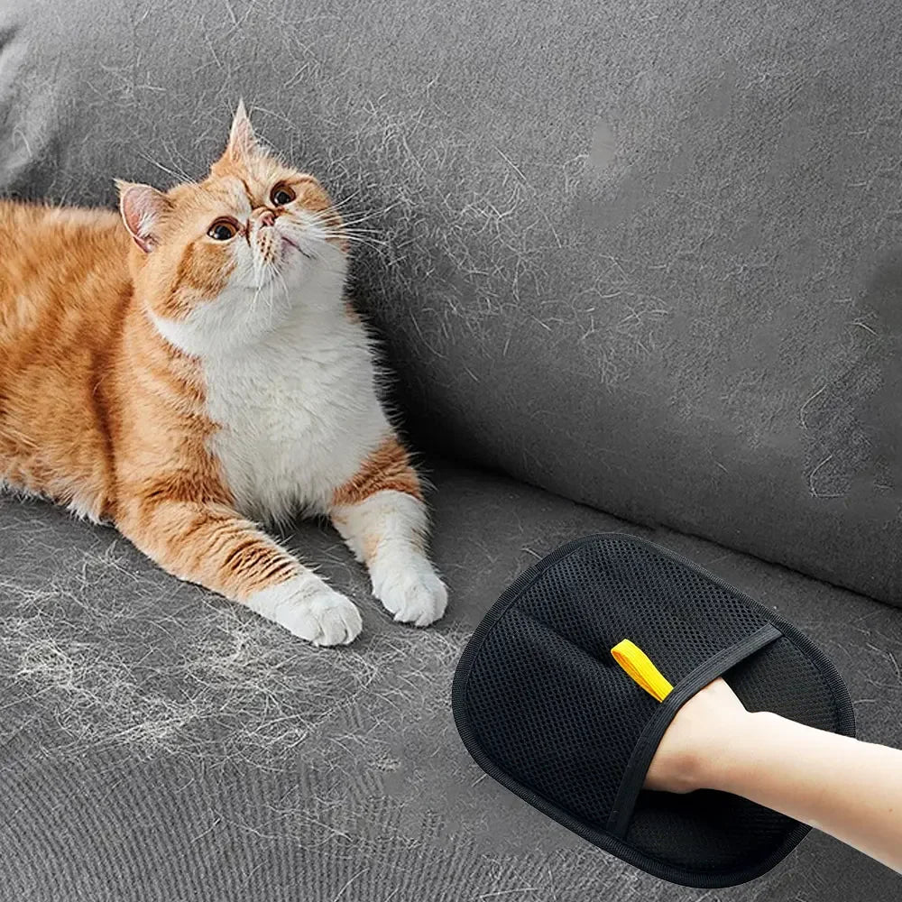 Magic Pet Hair Remover Glove – Effortlessly Remove Dog & Cat Fur from Furniture, Carpets & Clothing